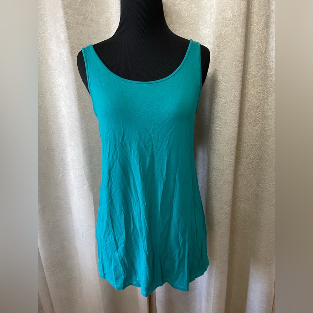 Eileen Fisher tank top.